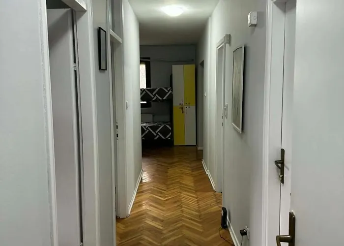 Santalya Suits Hostel